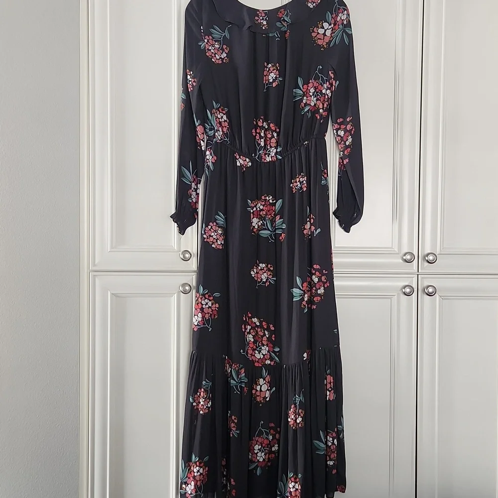 LOFT Black Floral Maxi Dress - Picture 10 of 11